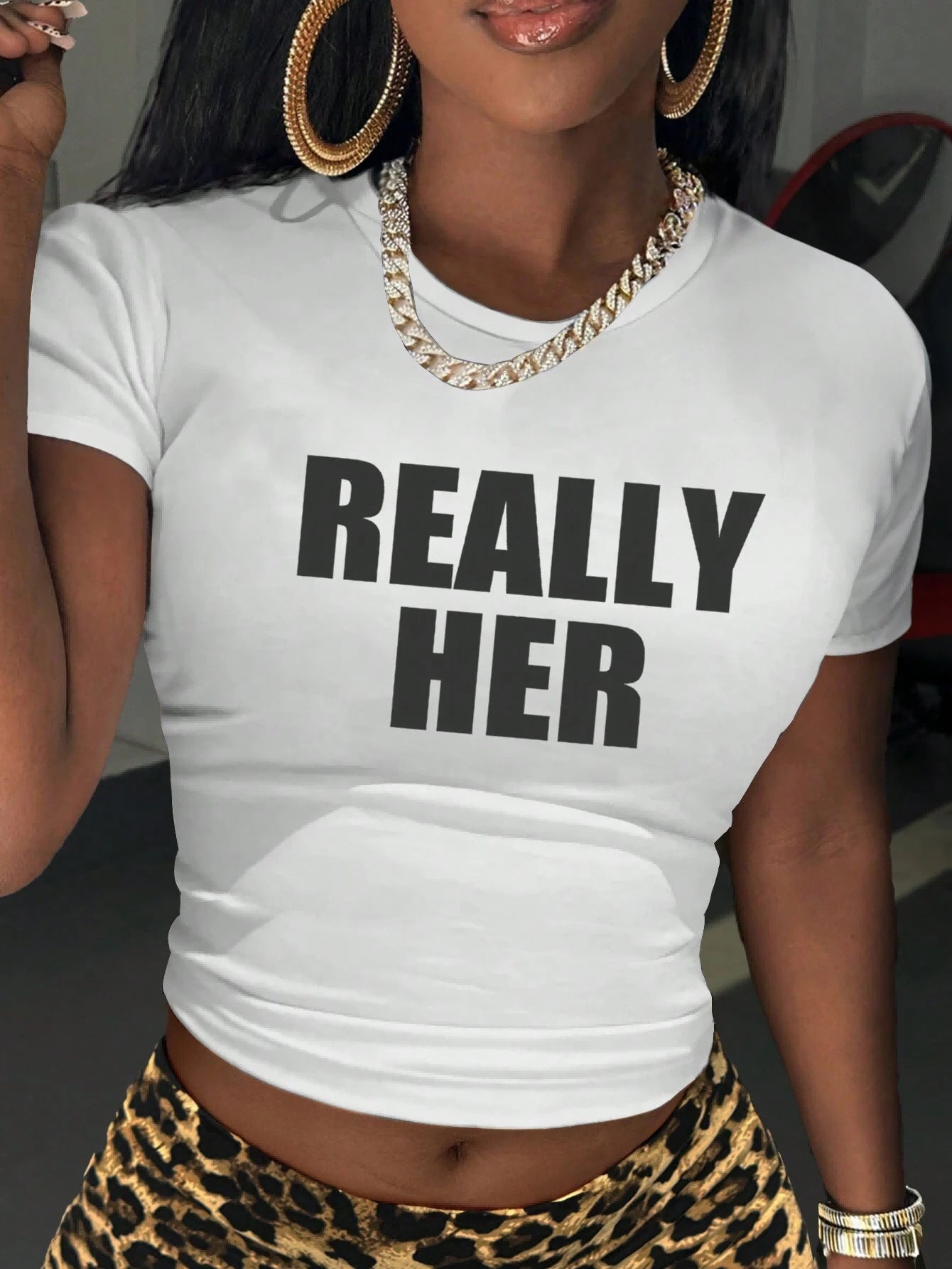 Aura Truth Cropped Tee